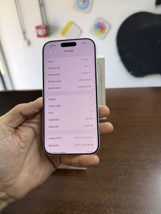 Vand Iphone 17 256Gb White full box