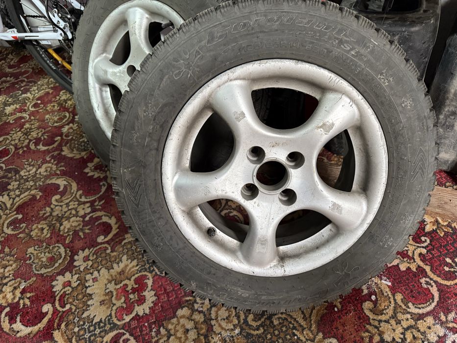 Продам диски с резиной