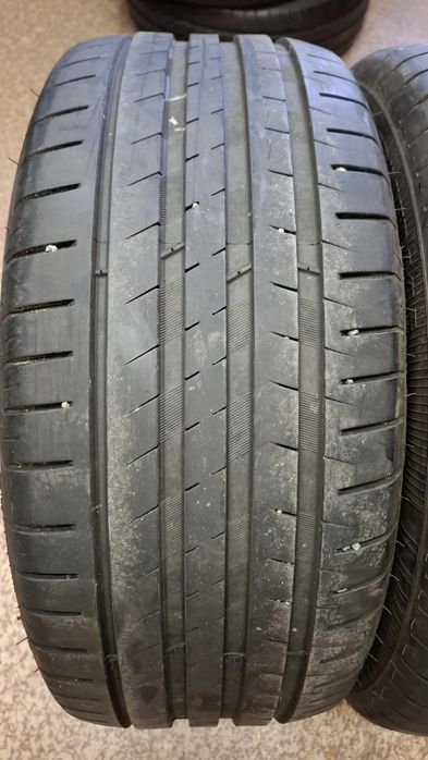 2бр летни гуми Vredestein 215 45 16