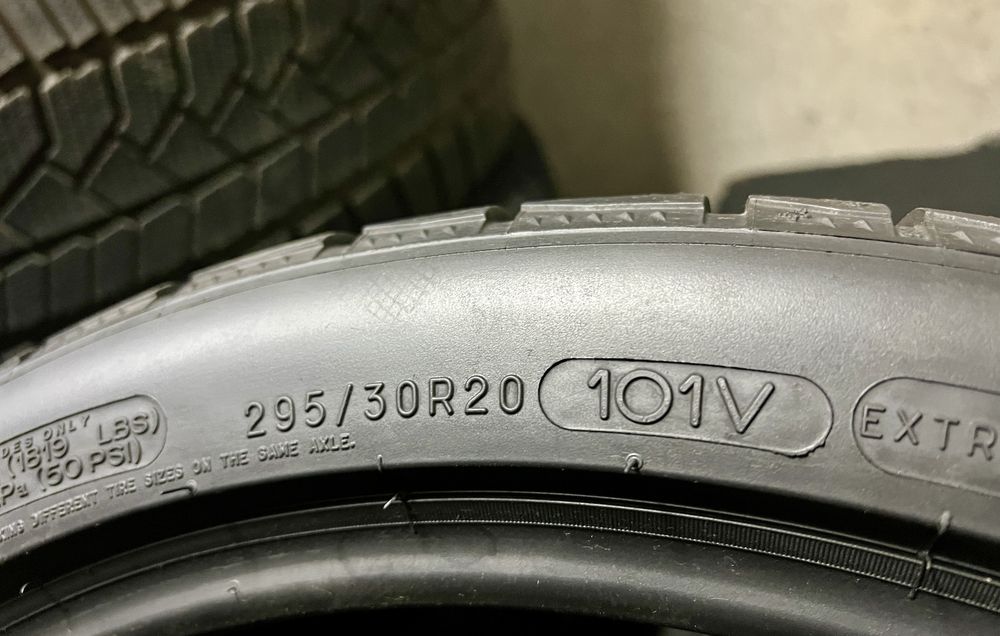 295/30/20 и 245/35/20 MICHELIN DOT: 20/24г - като Нови!