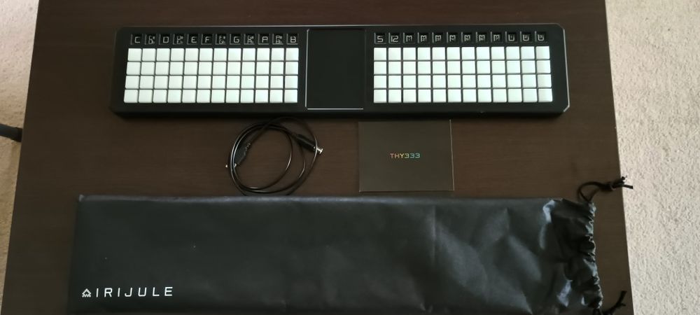 Controller midi  acorduri muzicale