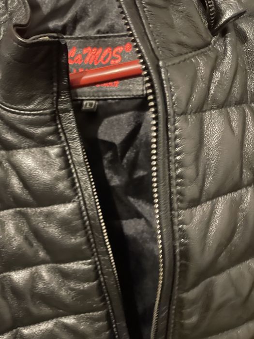 Geacă băieți piele naturală nouă stare foarte bună.