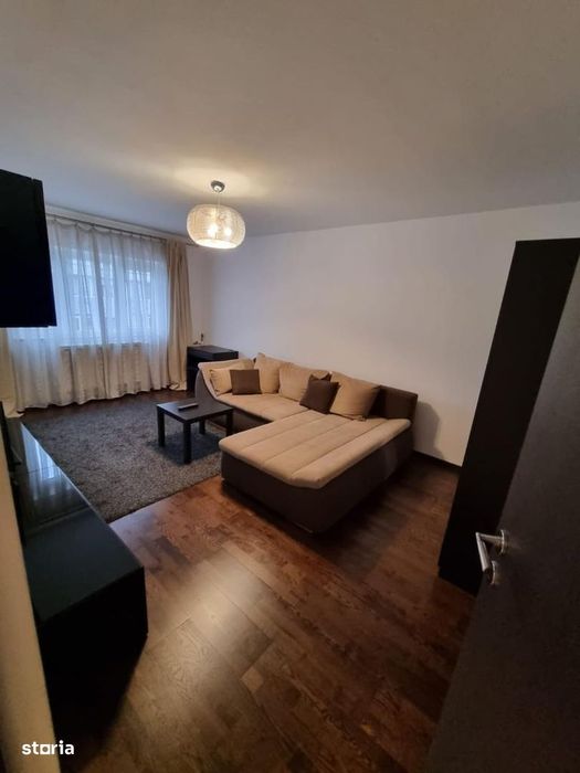 2 Camere Aviatiei