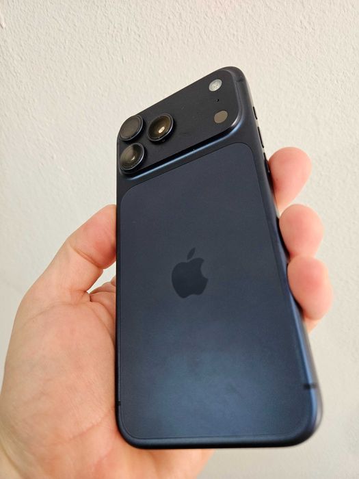 Iphone 17 Pro Max, 256 gb, neverlock, accept schimb.