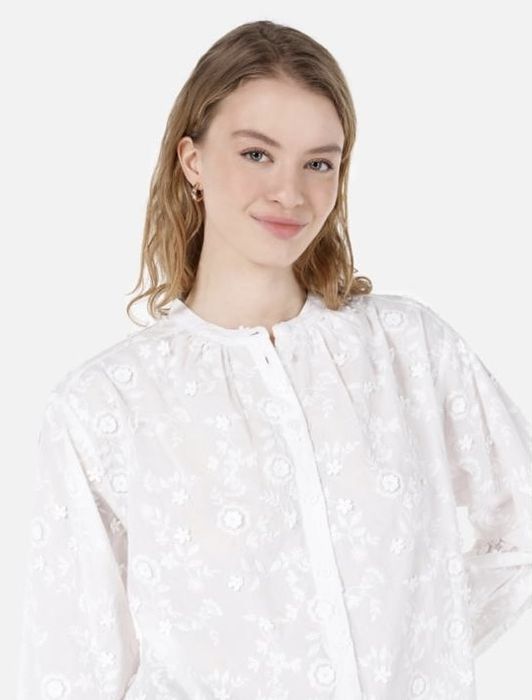 Продам новую блузку Colins