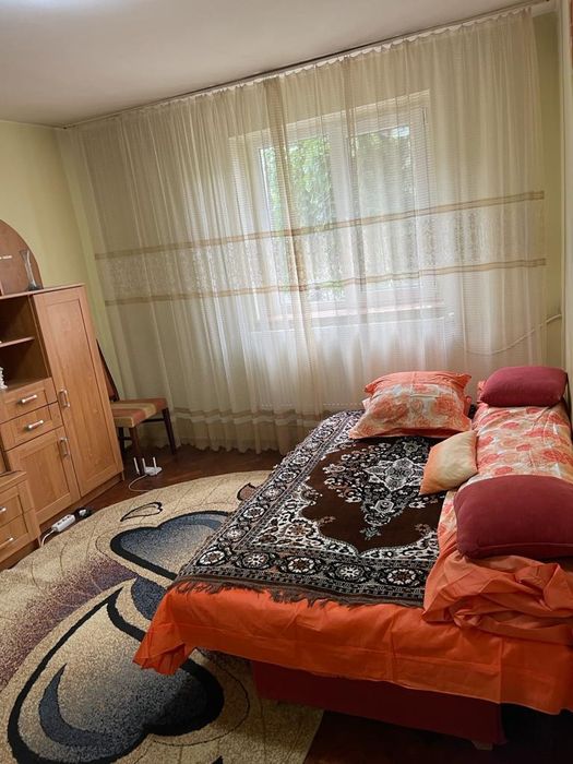 Închiriez apartament(GARSONIERĂ conf.1) 30mp. zona NORD-Elegant