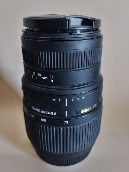 Объектив Sigma DG 70-300 для Sony