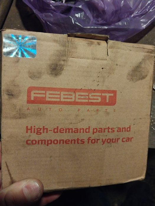 Шкив  ( демферный )   .