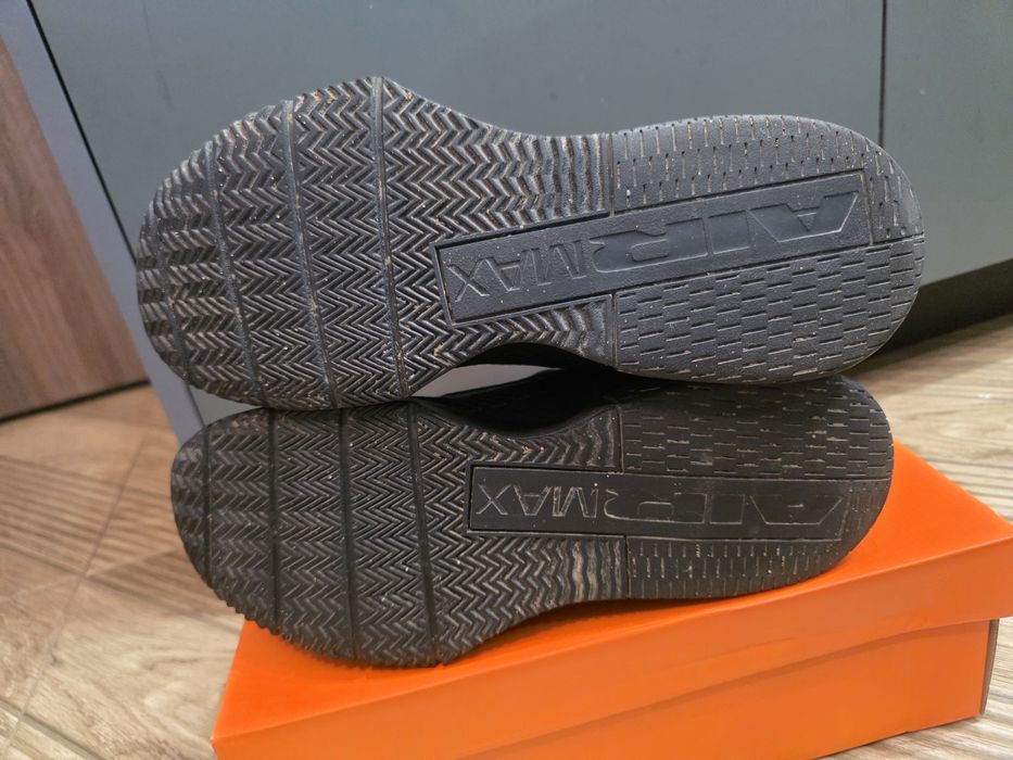 Мъжки маратонки NIKE AIR MAX - Резервирани!