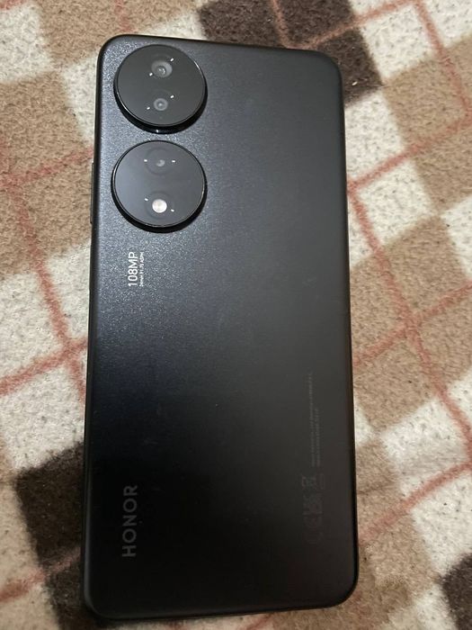 Смартфон Honnor x7b. 90гц