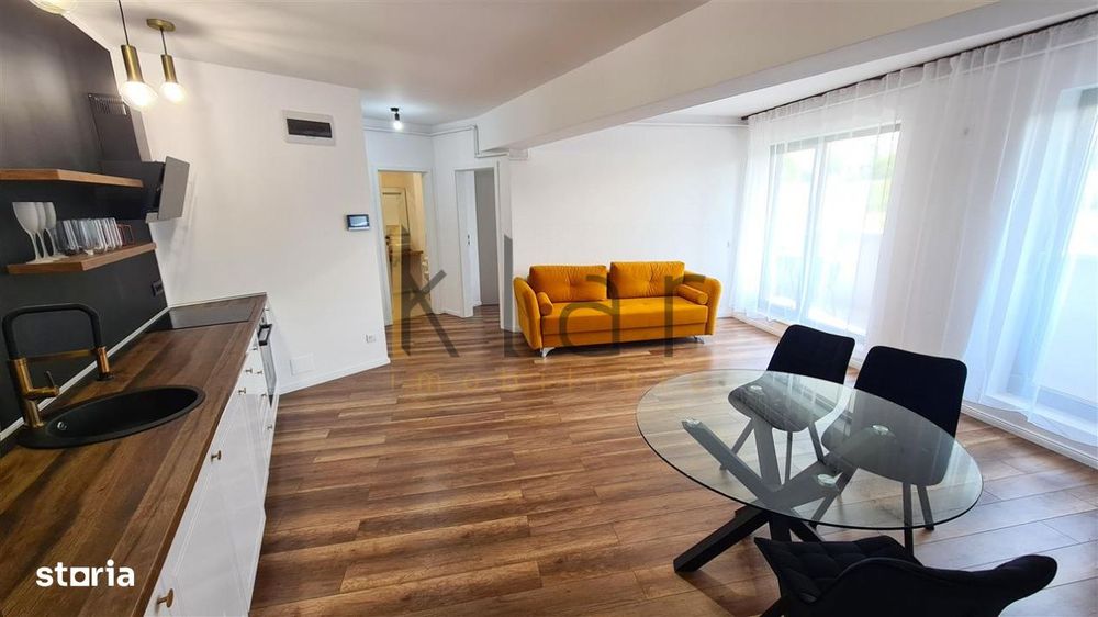 Apartament modern cu 2 camere 50mp,balcon, Europa-Wings