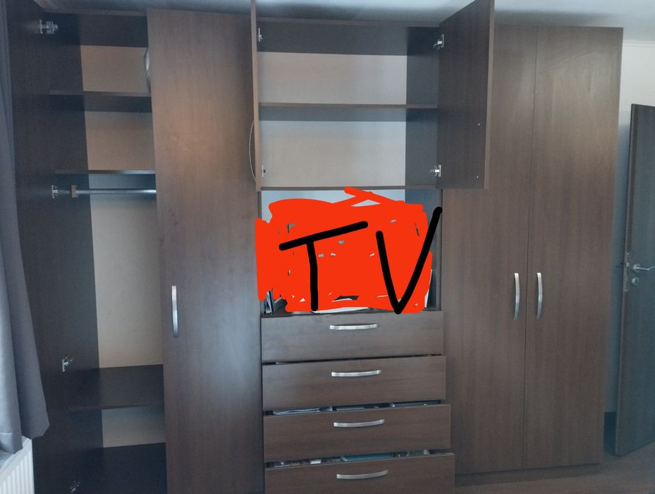 Голям Гардероб  !