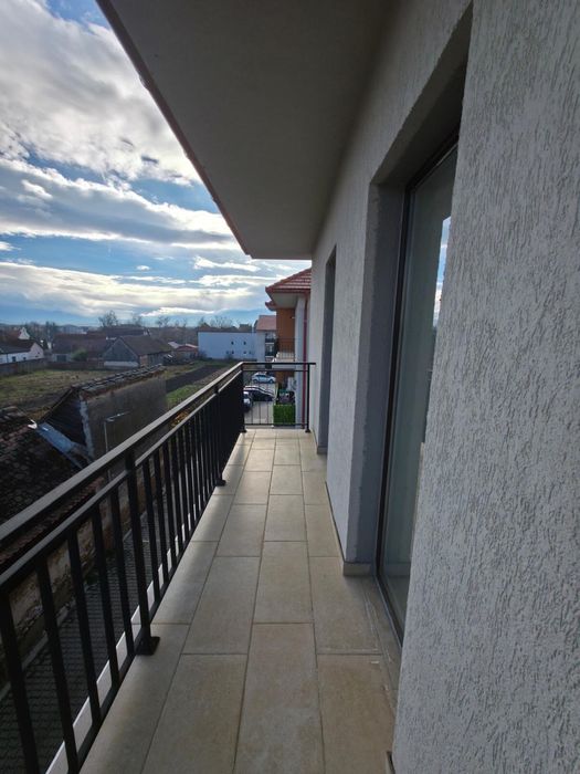 Proprietar vand apartament centru Selimbar langa primarie