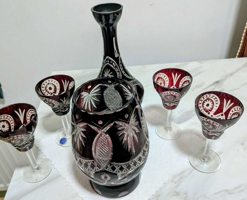 Serviciu cristal rubin BUZĂU PERLA LUX –carafă +dop sticla+cupă+pahare