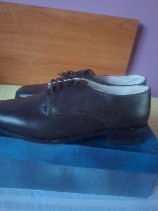 Vând Pantofi Bărbați Piele Naturala Mărimea 41