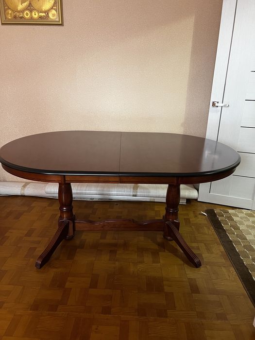 Кухонный стол