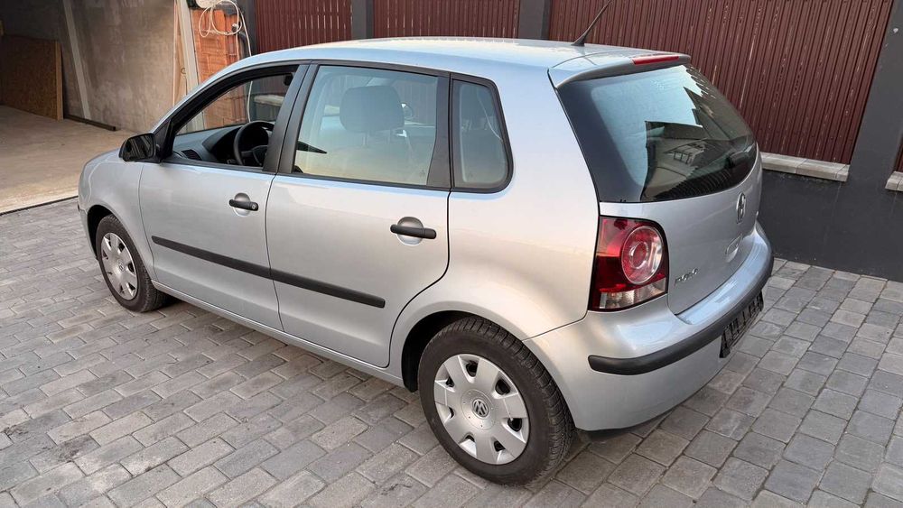 VOLKSWAGEN Polo 0 — imagine 3