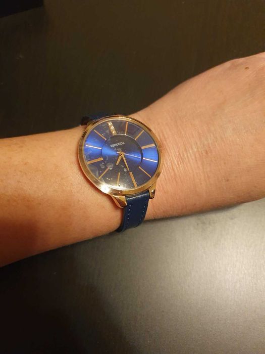 Нов часовник SEKONDA kk2144 розово злато