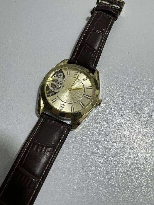 Ceas AVON Auriu /SR626SW