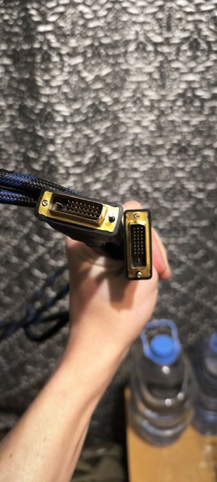 Продам DVI-I шнур для компьютера 280см