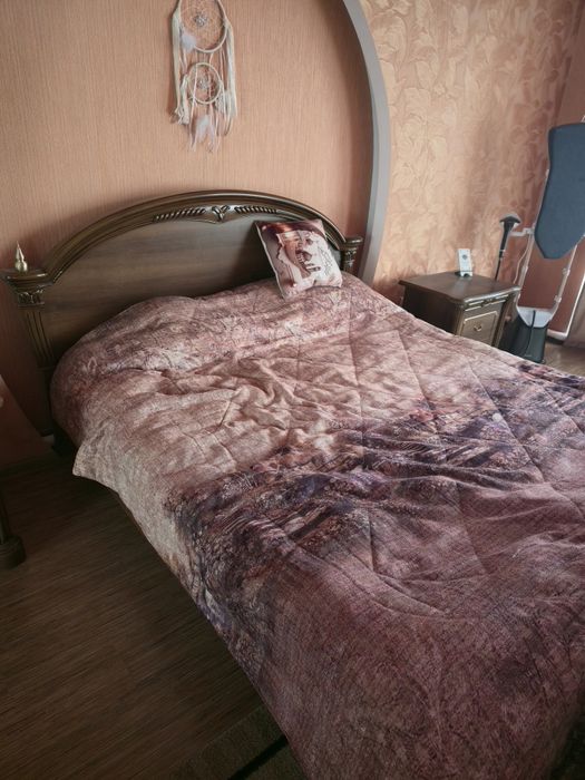 Продаётся спальный гарнтиур