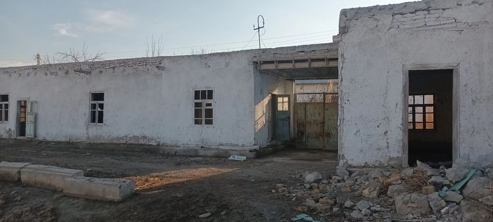Участка сотилади 16 соток