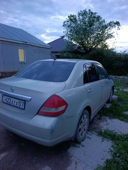 Продам Ниссан тиида
