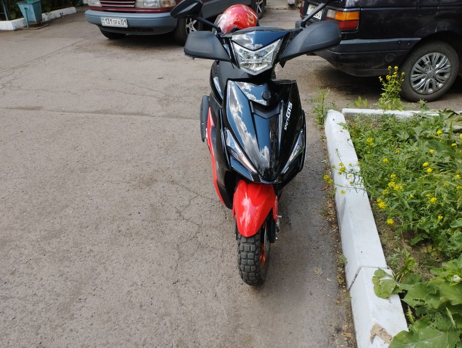 Скутер GTS Sport