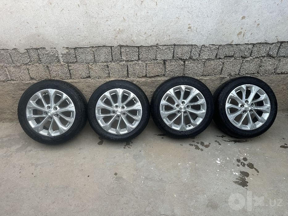 Monza diska balon bilan sotiladi