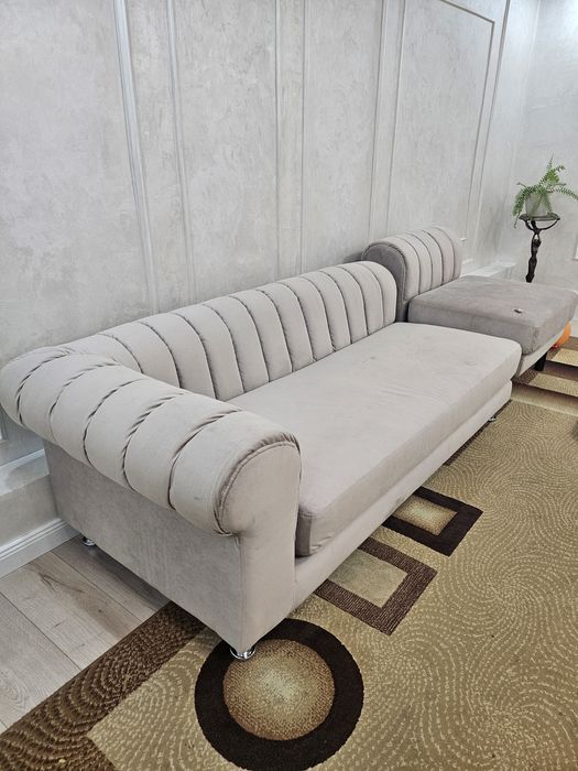 Диван с креслом продам