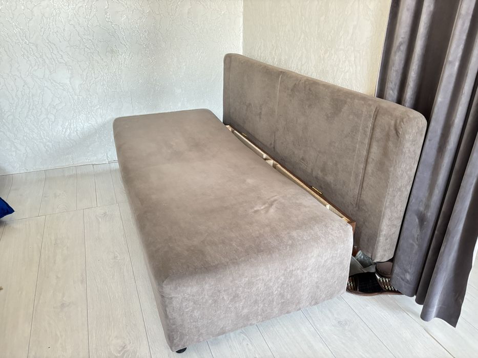 Продам диван/тахта