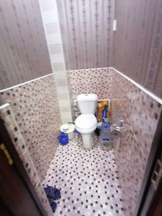 2-3 xonalik uylar talabalar va oilalarga ijaraga beriladi va sotiladi