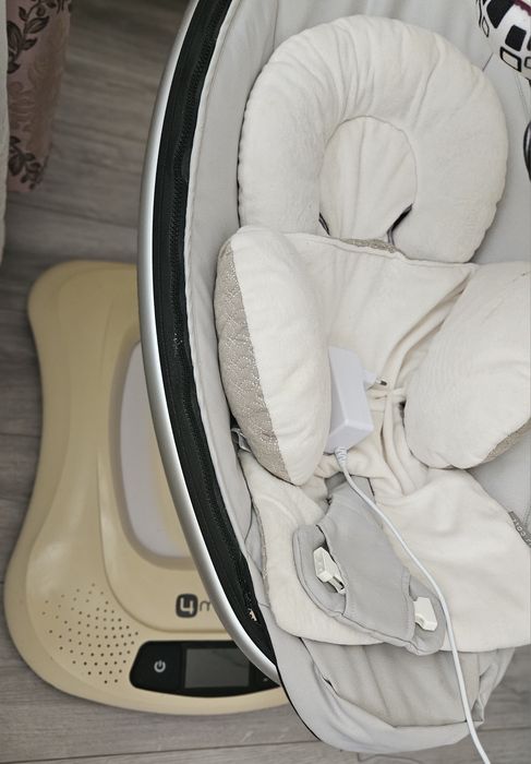 Balansoar mamaroo 4moms
