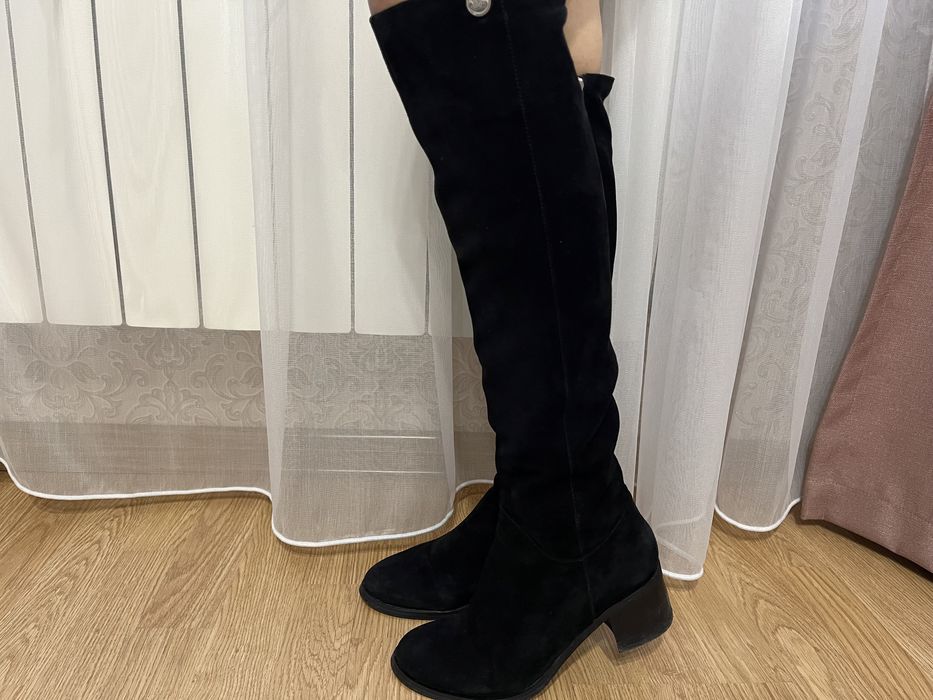 Замшевые сапоги Basconi