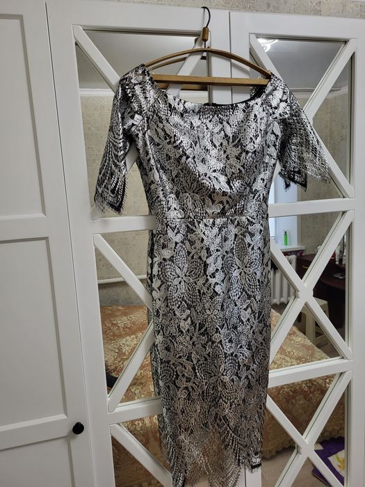 Эффектное платье