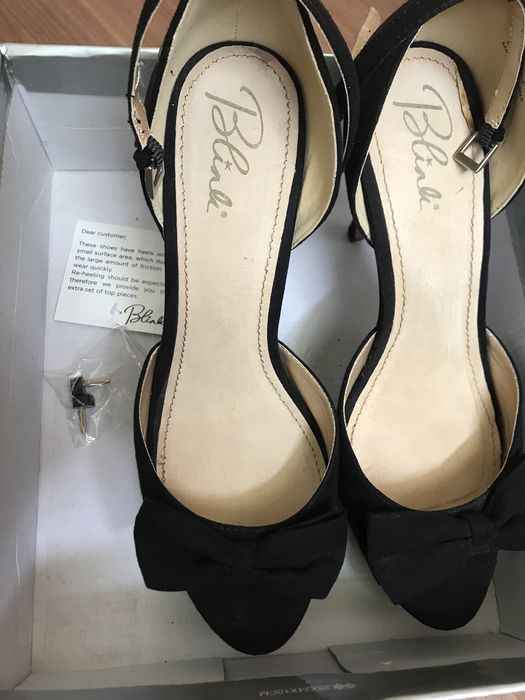 Продам босоножки 40 размер