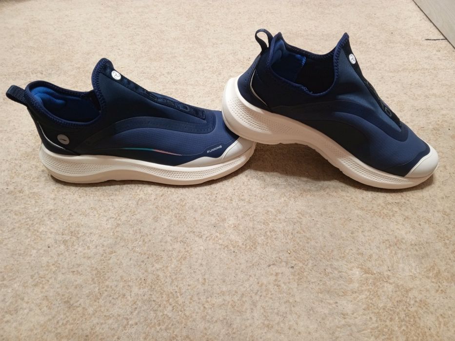 Новые кроссы Li Ning Soft, 44 размер