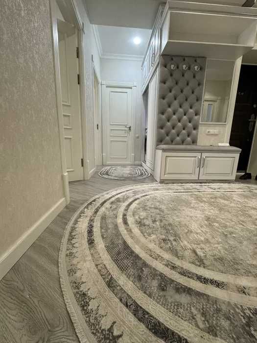 Продается 4 х комнатная квартира, Голден Хоус, от Шошу