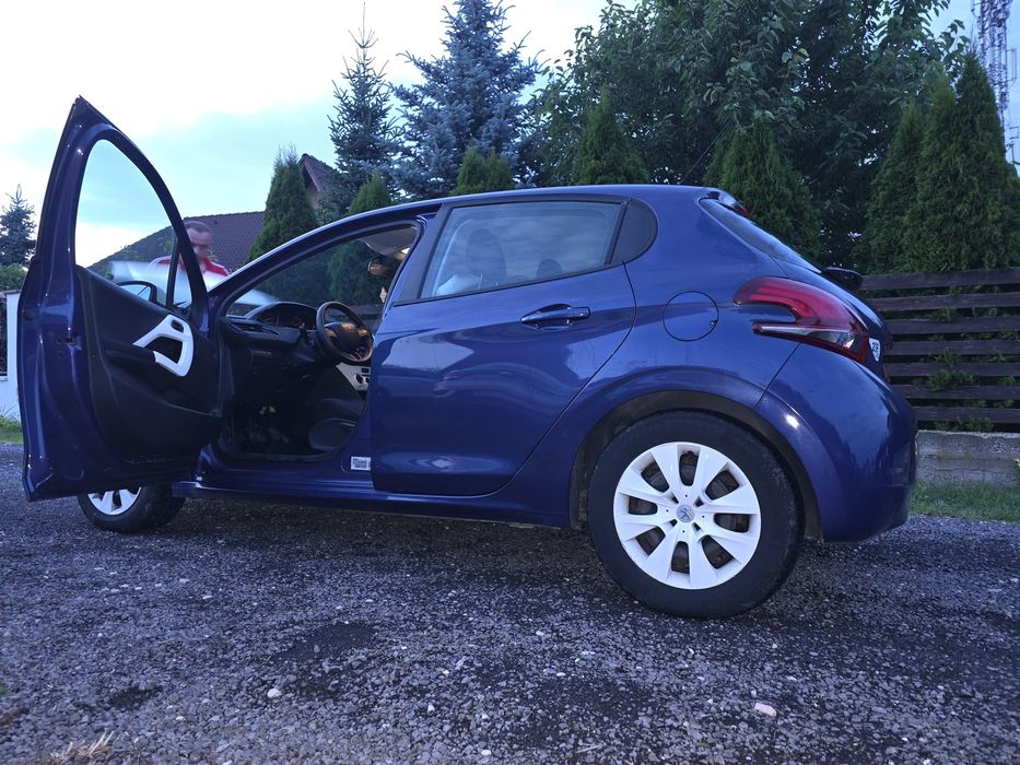 Peugeot 208 de vânzare !