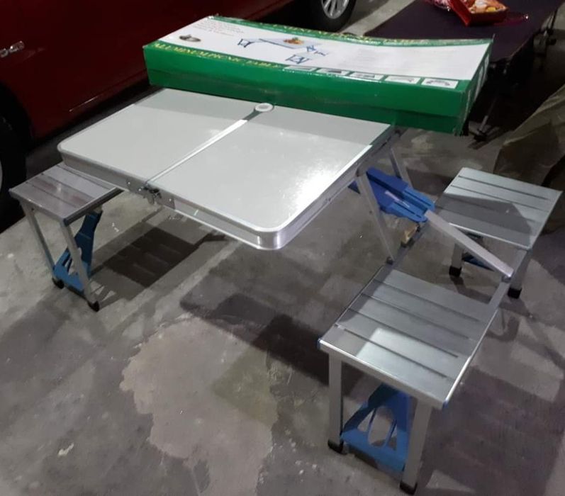 Комплект сгъваема маса с вградени 4 стола за къмпинг,риболов