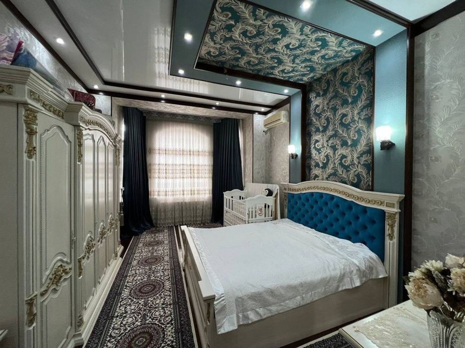 Olmazor mevazor mahallada 6 sotix 12 + 3 xona 20/30