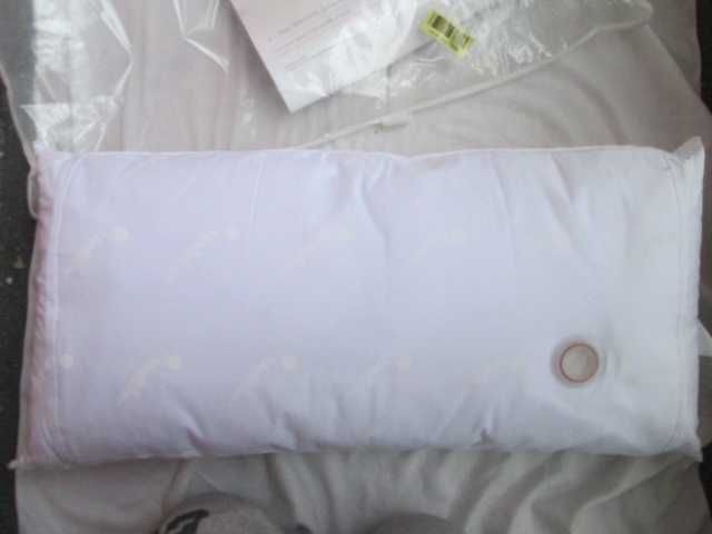 Mediflow възглавница против болки във врата с отделение за вода.