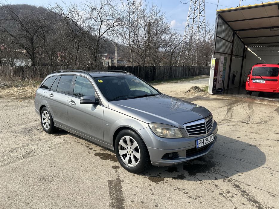 Mercedes C220 / 2010 diesel /// accept schimburi