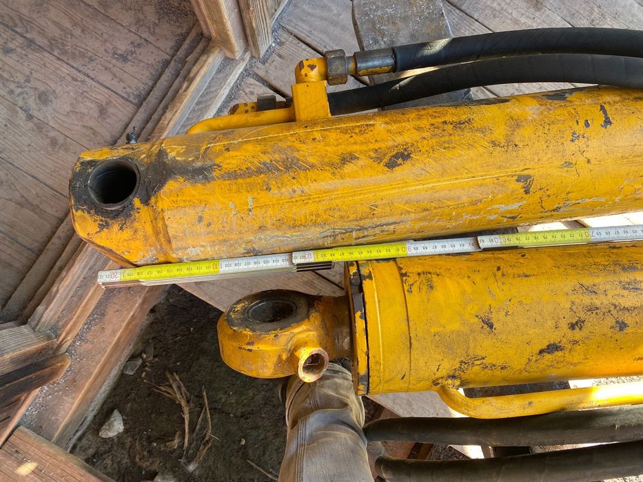 Cilindru hidraulic forta mai multe