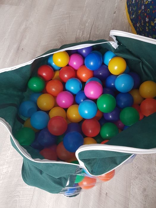 Продам сухой бассейн