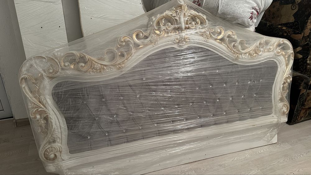 Спальный гарнитура