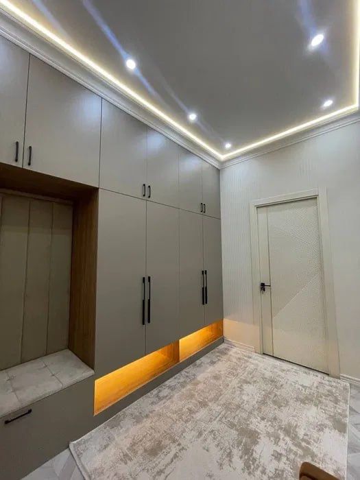 Шикарная квартира в Центре города  3/6/10 Метро Айбека Гранд Мир Цум