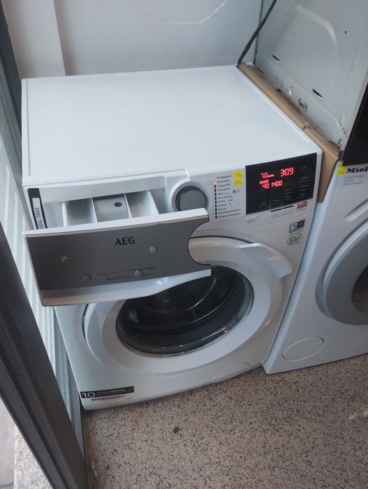 Пералня AEG series