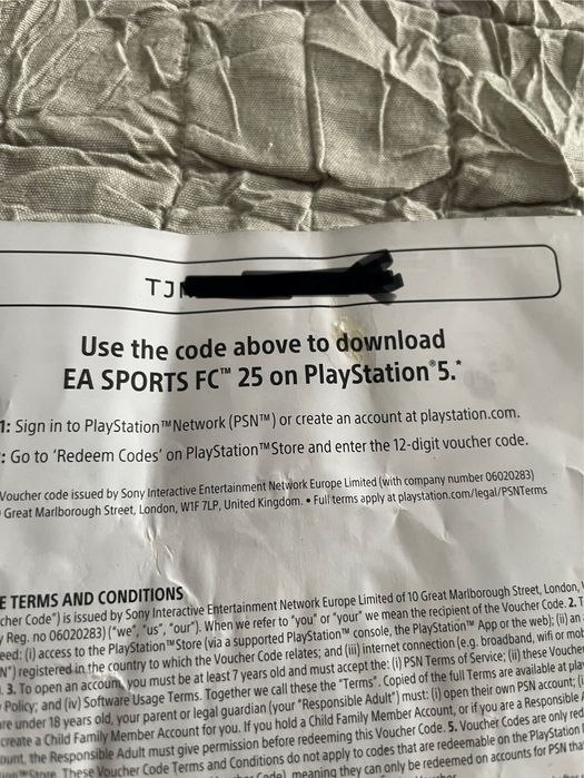 Vand cod fc25 pot arata la redeem poza nu este folosit