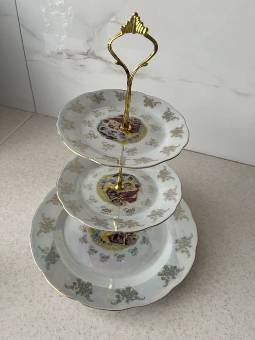 Тарелка для сервировки